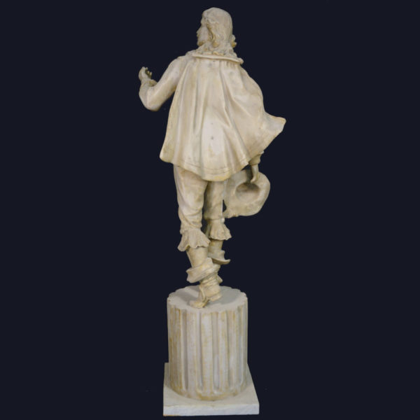 spanish nobility statue